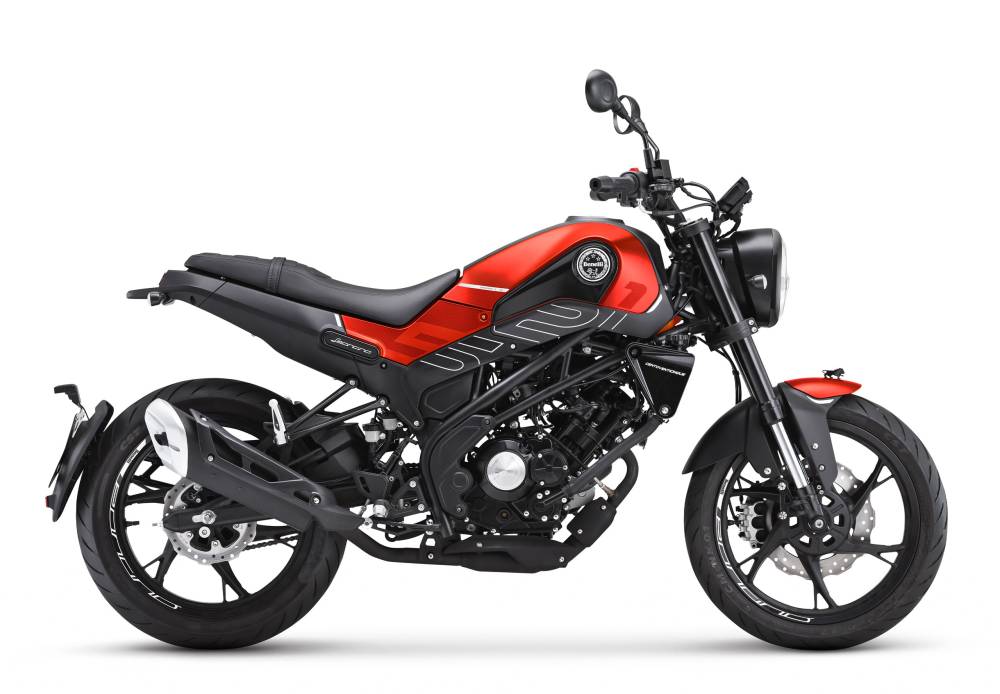 Leoncino125_FT_M2_Ben