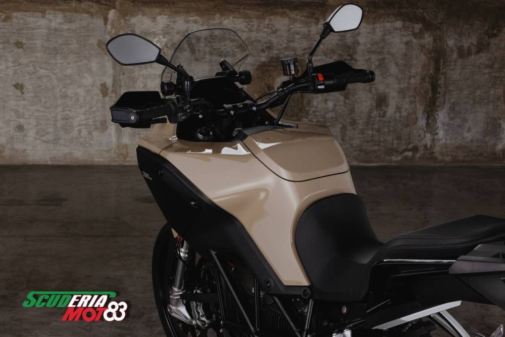 1600x900MY24DSDetailsX0A1555jpg_659d1e5ab6974